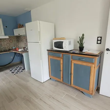 Le Truc En Plus, Accessibles Pmr, 45 M2 Mitoyen Dans Maison Avec Un Autre *